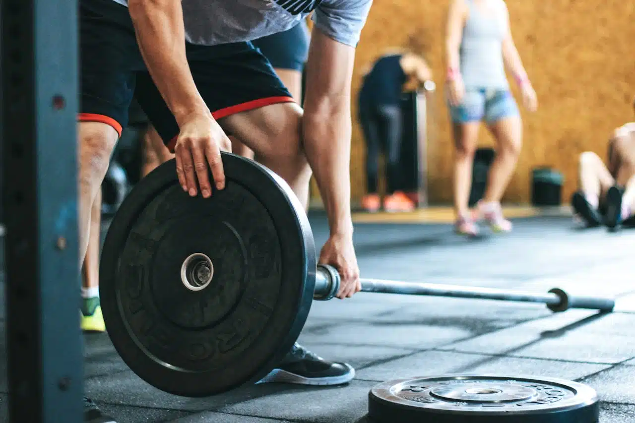 Top 10 Reasons Why Going to the Gym Is Important for Health